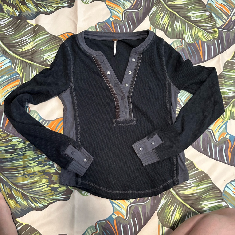EUC free people button down mixed media thermal